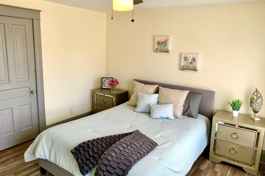5Br Niagara Getaway Prime Location-Sleeps 10 Villa Niagara Falls Exterior photo