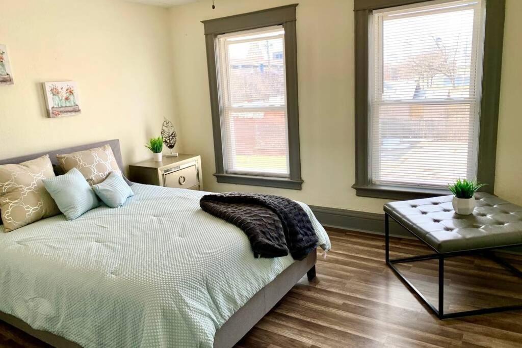 5Br Niagara Getaway Prime Location-Sleeps 10 Villa Niagara Falls Exterior photo